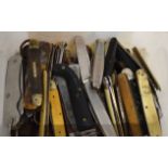 Extensive quantity of penknives, some with bone and metal mounts (qty)