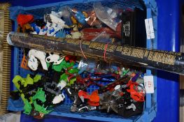 BOX CONTAINING SMALL TOYS FROM STAR WARS RANGE AND SPIDERMAN