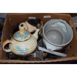 BOX CONTAINING VARIOUS CHINA INCLUDING A DECO STYLE TEA POT AND TWO GLASS CANDLESTICKS ETC