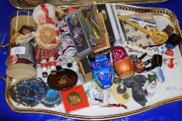 TRAY OF MODERN DOLLS, ORNAMENTS, COLLECTIBLES ETC