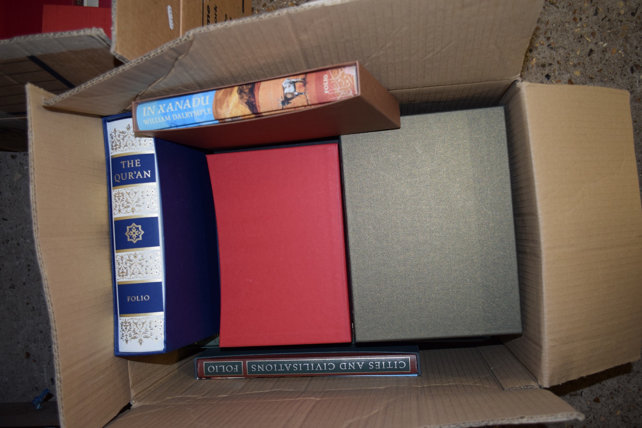 BOX OF BOOKS, VARIOUS HARDBACK TITLES INCLUDING XANADU BY WILLIAM DALRYMPLE