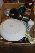 BOX INCLUDING METAL ICE BUCKET, TEA POT, CHOPPING BOARD ETC