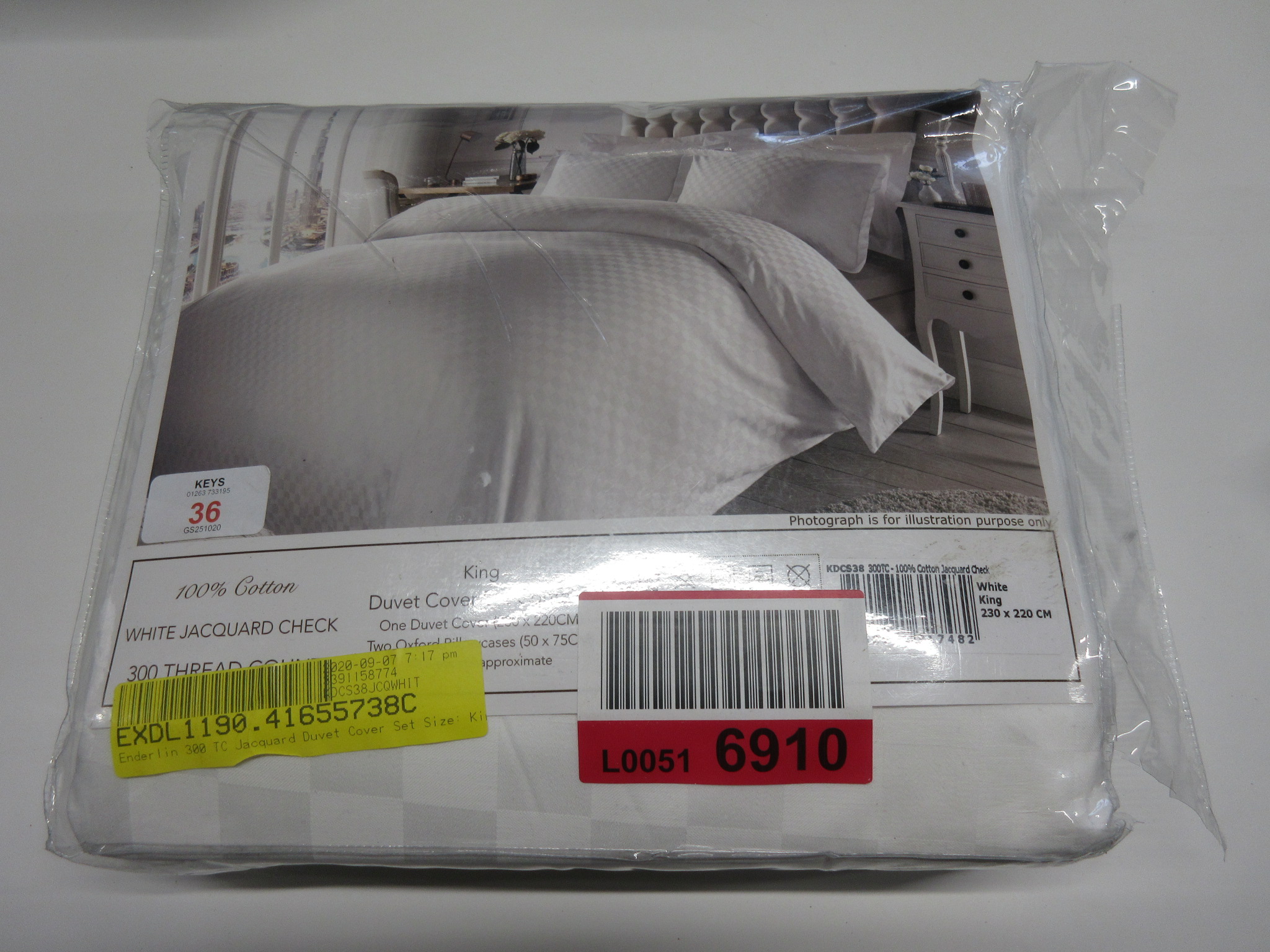 Lily Manor Enderlin 300 TC Jacquard Duvet Cover Set, Size: King, RRP £39.99