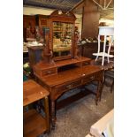 19TH CENTURY MAHOGANY DRESSING TABLE, 106CM WIDE