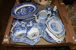 CERAMIC ITEMS MAINLY BLUE AND WHITE, SOME MASONS IRONSTONE JUGS AND PARAGON CUPS AND SAUCERS