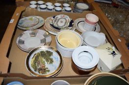 BOX CONTAINING CERAMIC ITEMS INCLUDING TWO PLATES, A BUTTER TUB AND COVER WITH FINIAL MODELLED AS