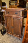 OAK SIDE CABINET WITH DRAWER OVER CUPBOARD, 51CM WIDE