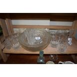 GLASS WARE INCLUDING TWO FRUIT BOWLS AND TUMBLERS