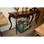 REPRODUCTION MAHOGANY SIDE TABLE, 104CM WIDE