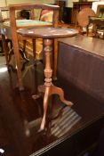 REPRODUCTION PEDESTAL TABLE