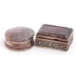 Modern circular hallmarked silver patch box, the hinged lid engraved with foliate design, 2.5cm diam