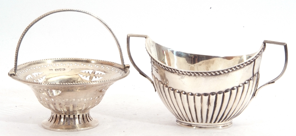 Mixed Lot: Edward VII small silver basket of circular form, the body and pedestal pierced with