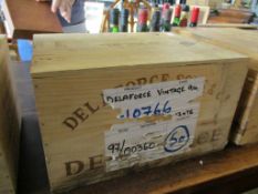 Delaforce vintage Port 2000, full wooden case (12 bt)