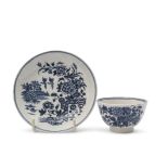 Unusual Lowestoft porcelain tea bowl and saucer decorated in underglaze blue with the fence