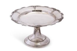 George V pedestal fruit dish, the circular top with applied wavy and bellflower drop edge, supported