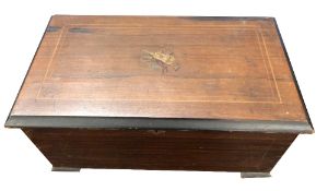 19th century walnut cased musical box, the inlaid lid enclosing a cylinder movement of 8 airs with