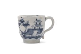 Lowestoft porcelain miniature cup decorated with chinoiserie scenes, the interior with berry border,