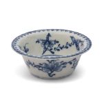 Lowestoft porcelain patty pan with blue and white design of floral sprigs within berry border, 9cm