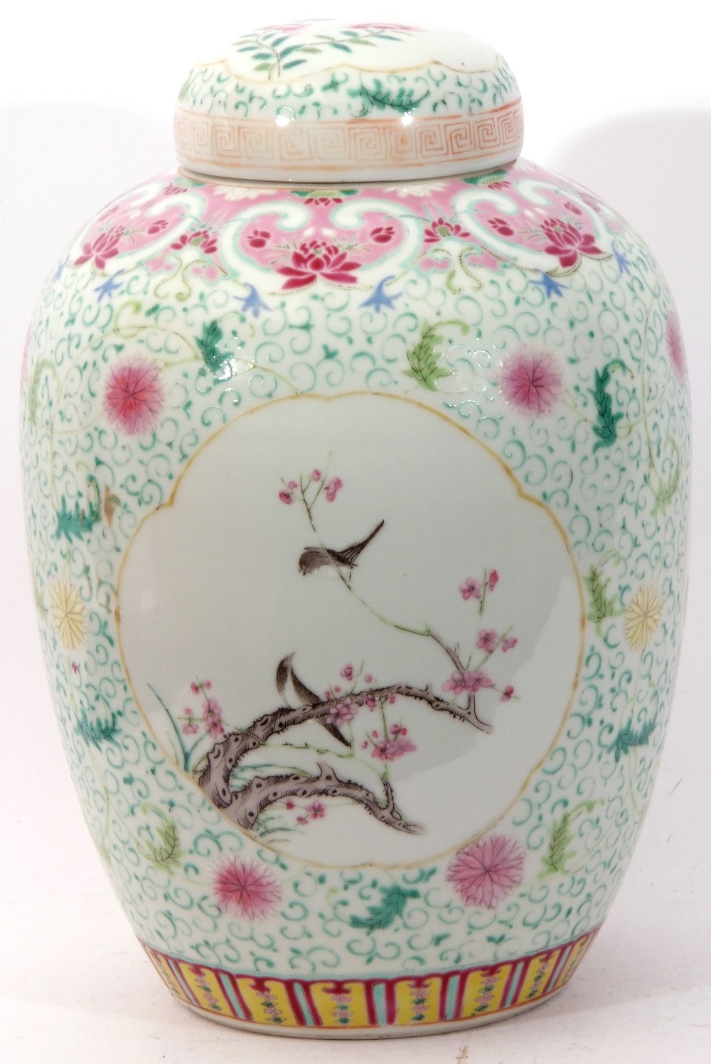 Large Chinese ginger jar and cover in famille rose decoration with a panel with two birds on a - Image 2 of 7