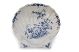 Early Worcester porcelain pickle dish, decorated in tones of light blue with bird on a rock, reverse