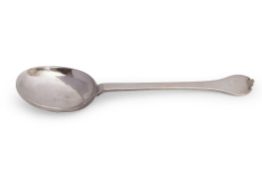 James II Trefid spoon, William Swadling, London c.1685, length 17cm, weight 48gms