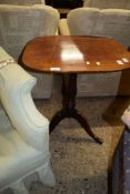 MAHOGANY PEDESTAL TABLE, 54CM WIDE