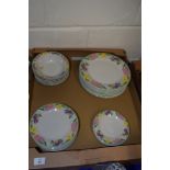 BOX CONTAINING POTTERY DINNER WARES INCLUDING DINNER PLATES, SIDE PLATES AND BOWLS