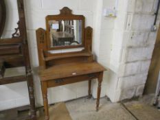 19TH CENTURY DRESSING TABLE, 84CM WIDE