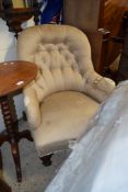 VICTORIAN MAHOGANY NURSING CHAIR WITH BUTTON BACK (A/F)