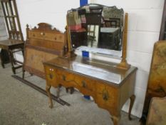 REPRODUCTION WALNUT EFFECT DRESSING TABLE, 84CM WIDE