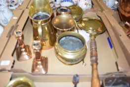 BOX CONTAINING BRASS AND COPPER WARES, JUGS AND WARMING PAN ETC