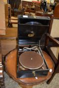 VINTAGE WIND UP TABLE TOP GRAMOPHONE