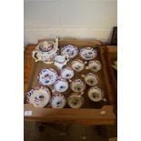 BOX CONTAINING QUANTITY OF LATE 19TH CENTURY TEA WARES, LONDON SHAPE CUPS AND SAUCERS WITH IMARI
