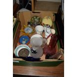 BOX CONTAINING VARIOUS GLASS WARES AND CERAMIC ITEMS, SOME ROYAL COMMEMORATIVES