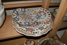 QUANTITY OF ITALIAN MAJOLICA STYLE POTTERY