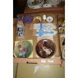 BOX CONTAINING CERAMICS AND GLASS WARES INCLUDING TWO AYNSLEY PIN DISHES DECORATED WITH FRUIT AND