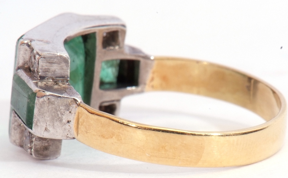 Vintage emerald and diamond set ring, the square emerald 8mm x 8mm between small rectangular cut - Image 3 of 6