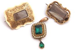 Mixed Lot: Victorian mourning brooch of rectangular form, engraved detail with glazed plaited hair