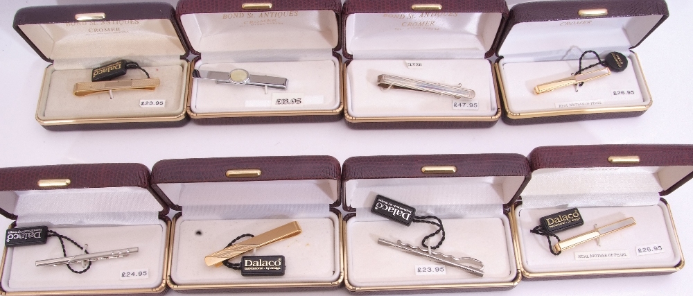 Mixed Lot: nine cased tie-clips, one silver example, eight plated examples, some set with lapis, - Image 3 of 4