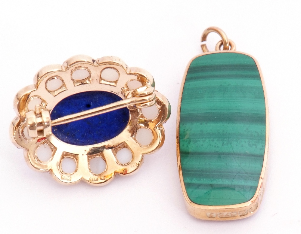 Mixed Lot: 9ct gold lapis lazuli and seed pearl brooch together with a double sided drop pendant, - Image 3 of 4