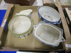 TRAY CONTAINING CERAMIC ITEMS, TUREENS, GRAVY BOAT, ETC