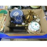 CERAMIC ITEMS INCLUDING WEDGWOOD JASPERWARE DISH, PAIR OF BRASS CANDLESTICKS