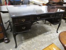 REPRODUCTION MAHOGANY DESK FITTED WITH FIVE DRAWERS, 152CM WIDE
