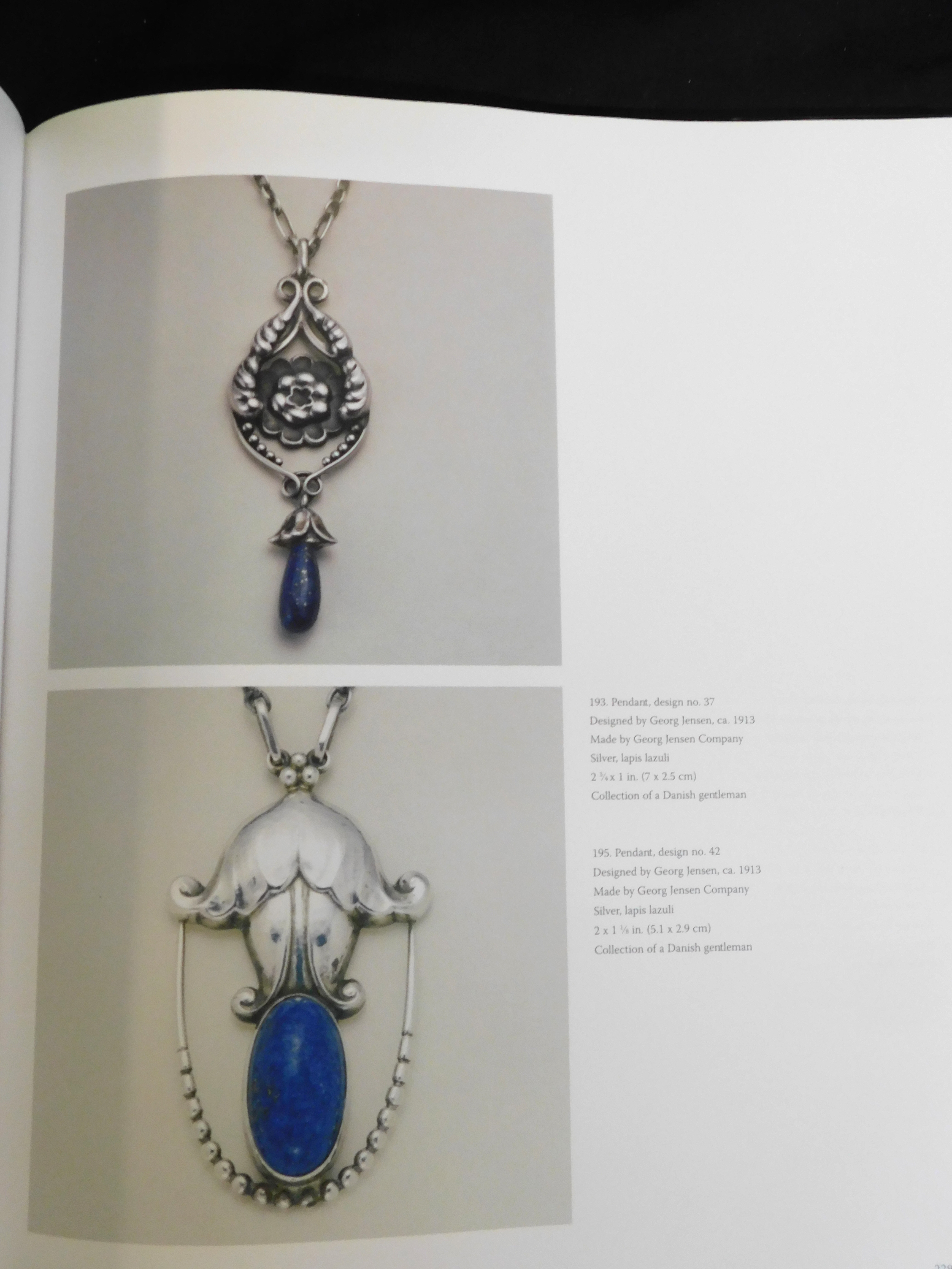 DAVID A TAYLOR (ED): GEORG JENSEN JEWELRY, New York, Yale University Press, 2005, 1st edition, large - Image 4 of 5