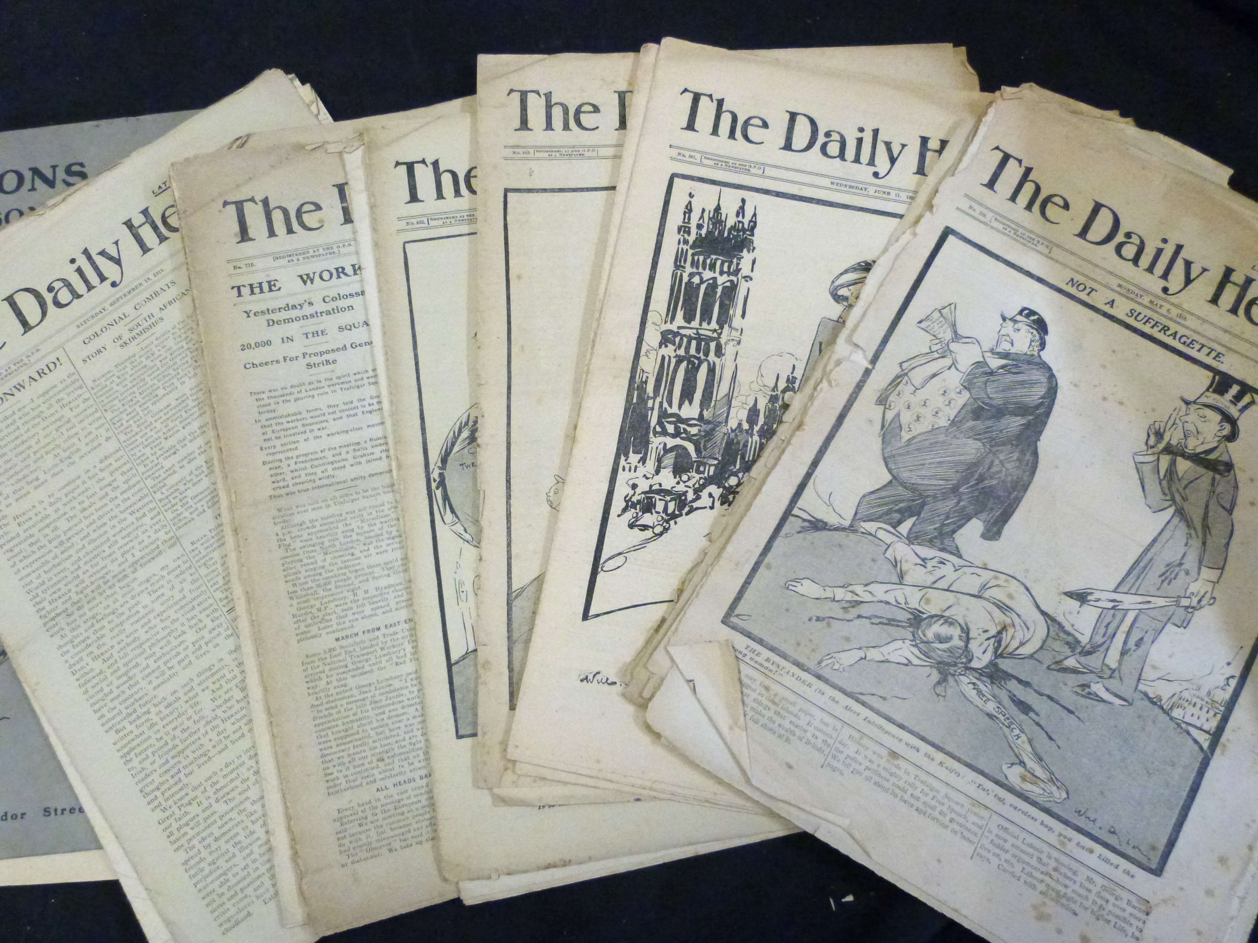 Folder: The Daily Herald, 11 issues, 1913-14 including 29th June issue "Archduke and wife - Image 2 of 6