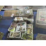 SMALL BOX OF CIGARETTE CARDS