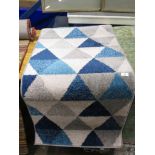 MODERN RUNNER RUG WITH BLUE AND GREY DESIGN