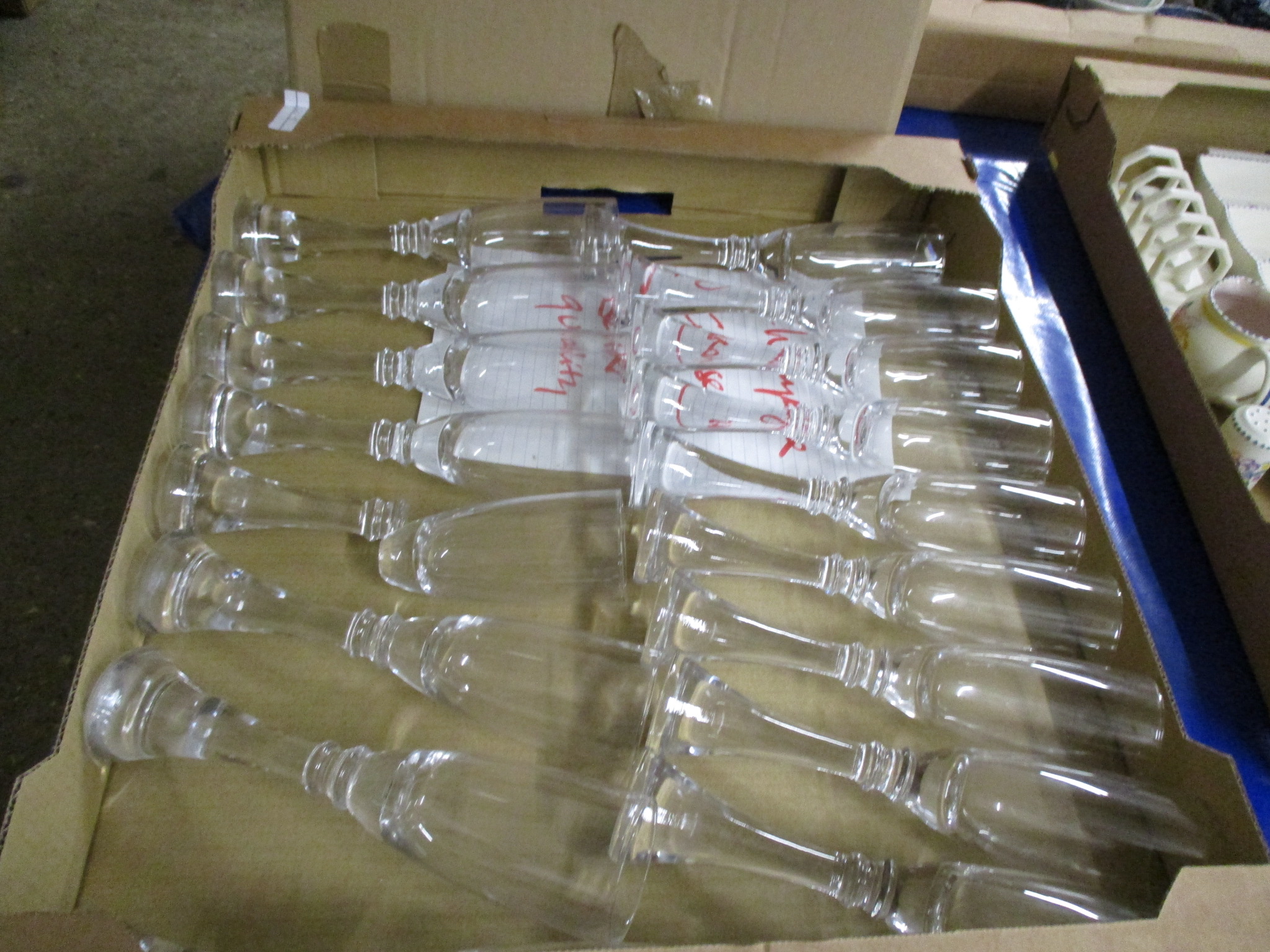 BOX OF CHAMPAGNE GLASSES