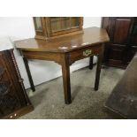 MAHOGANY SIDE TABLE WITH SINGLE FRIEZE DRAWER OF CANTED FORM, 117CM WIDE