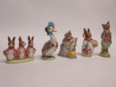 Quantity of Beswick Beatrix Potter figures, most with F Warne & Co back stamp, including Tom Kitten,